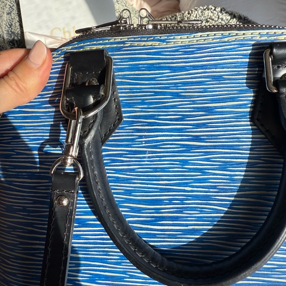 Louis Vuitton Alma BB shoulder bag Blue Epi Leather with crossbody strap - Picture 7 of 9